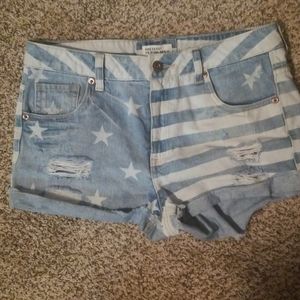 Shorts size 27